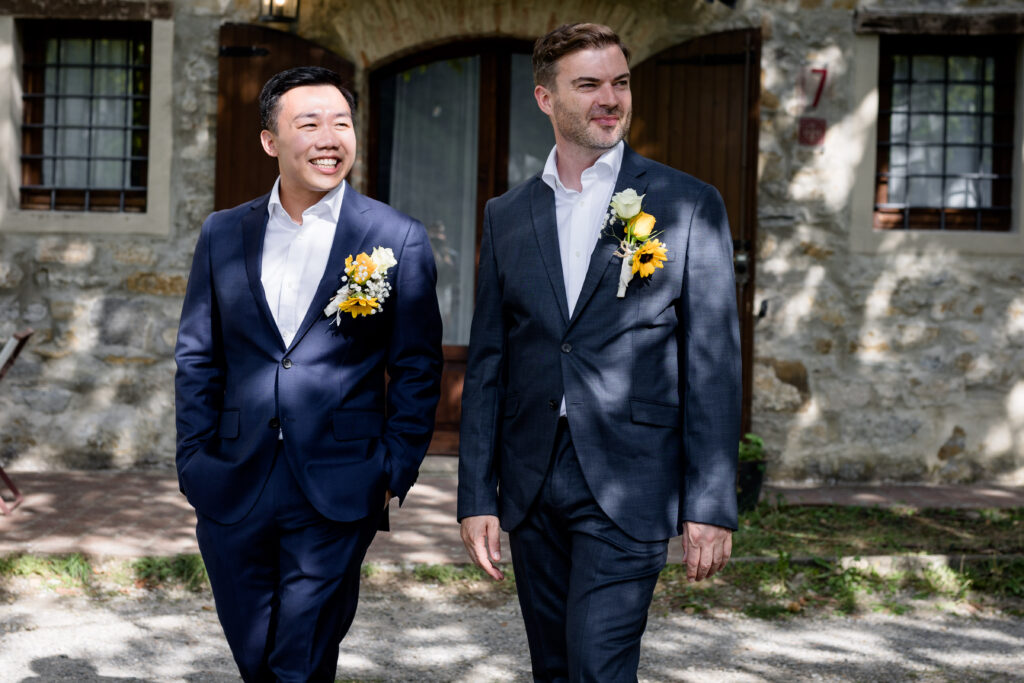 wedding in borgo pianello - top wedding photographer in italy - gay wedding in italy