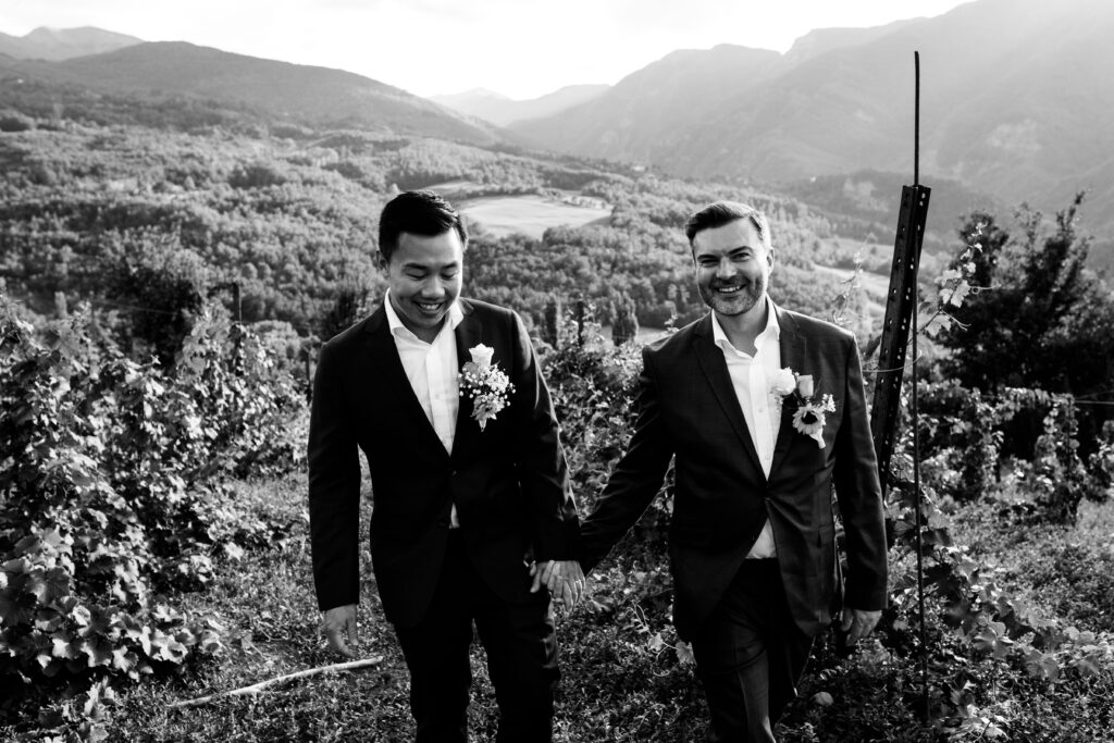 wedding in borgo pianello - top wedding photographer in italy - gay wedding in italy