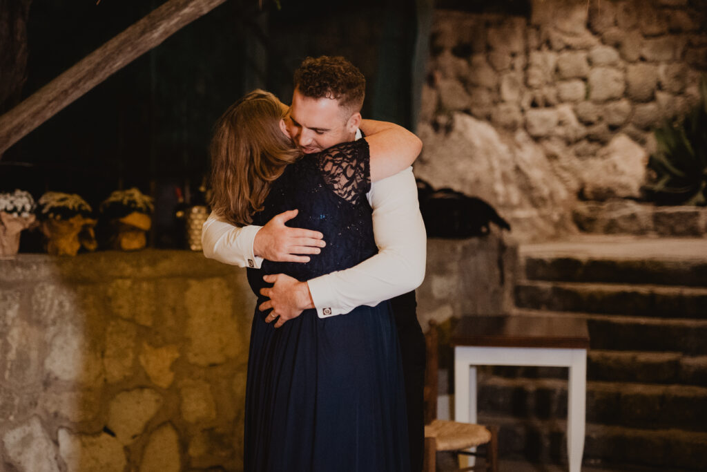 wedding photographer on island of ischia, destination wedding in italy, matrimonio a ischia, lovely clouple